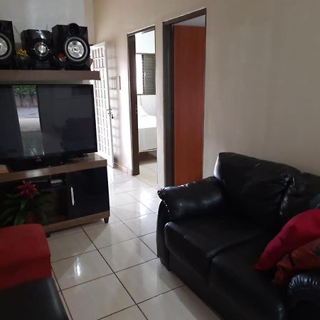 Villa Divina Luz Casa De Temporada Olímpia Esterno foto